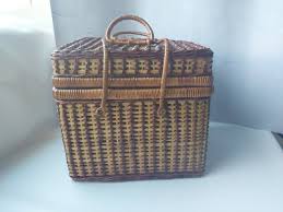 Vintage Wicker Picnic Basket 12x13x11 Carrying Case With ...