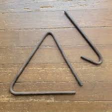 Vintage Iron Triangle Dinner Bell Farmhouse Primitive Chuck ...