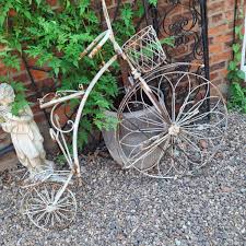 Stunning rustic plant stand | Facebook