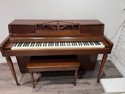 Wurlitzer Wall Piano (Very Good Condition)