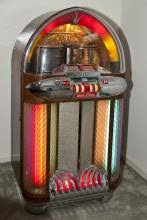 Sold at Auction: Wurlitzer Model 1100 Phonograph Jukebox