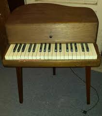 RARE 1946 HAROLD RHODES PRE-PIANO VINTAGE ELECTRIC KEYBOARD ...