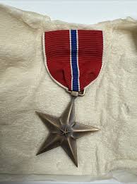 WWII Bronze Star Medal With Original Government Box NEW OLD ...