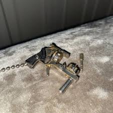 Xythos Miniature Revolver - Etsy Australia