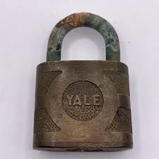 Vintage Yale Padlock Super Pin Tumbler Yale Towne Co Lock ...