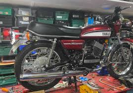 Anyone into 2 stroke road bikes! 1973 RD 350