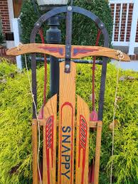 Lot 498: Vintage "Snappy Boy" Sled | EstateSales.org