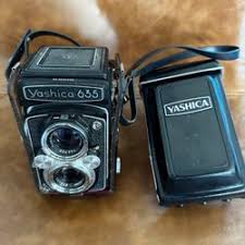 Yashica 635 TLR Camera W/ Case for Sale in Santa Rosa, CA ...