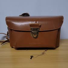 Omnica 100 Deluxe West German Leather Camera Bag Key ...