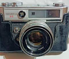 YASHICA- IC Lynx 5000E Pre-Owned Camera- Case & Instruction ...
