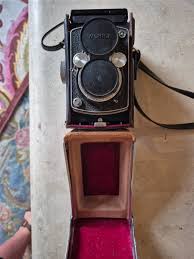 Vintage Yashica-D Camera | eBay