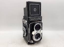 Vintage Yashica-Mat 6x6 120 TLR Camera Copal MXV - Yashinon ...