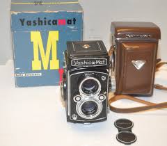 1958 Yashica-Mat Fully Automatic Medium Format TLR Camera ...