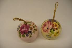 VTG Ye Olde Ceramic Pollander Floral Filled Perfumed Flowers ...