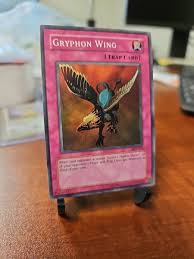 Gryphon Wing 1st Edition Super Rare SDP-050 Yu-Gi-Oh! Trading Card | eBay