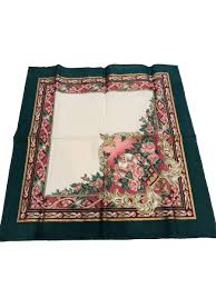 VTG Holiday Cloth Napkins Mauve & Green Flowers & Ornaments ...