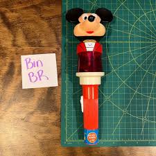 Disney | Toys | Vtg Walt Disneys World On Ice Red Mickey ...