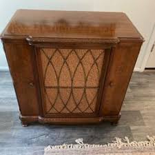 1947 RCA Victrola Radio Record Player Console for Sale in Avondale, AZ - OfferUp