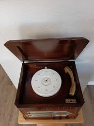 Vintage 1940's Sears Silvertone Tube Radio + Turntable Wood Tabletop Model 6071 | eBay