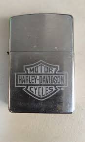 zippo made in USA, Hobbies & Toys, Collectibles & Memorabilia, Vintage Collectibles on Carousell